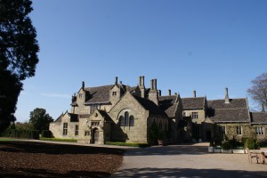 Wakehurst Place (mansion)
