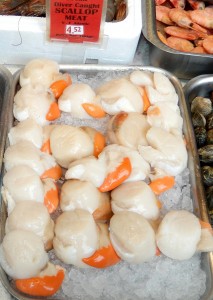 Only buy Diver-Caught Scallops. 